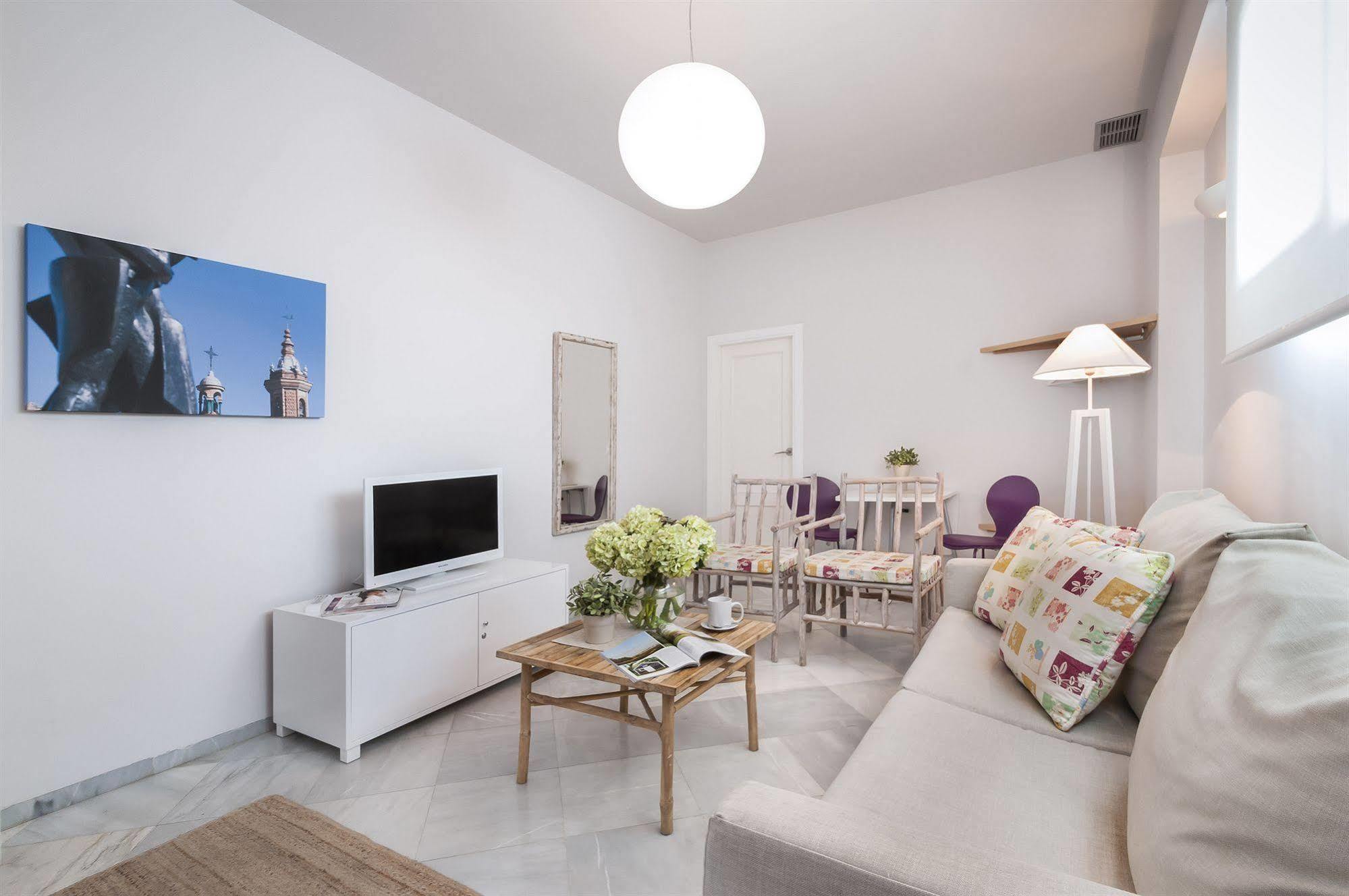 Appartement Plaza *